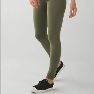 Lululemon Wunder Under tight -fatigue green